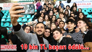 Bağcılar Belediyesi'nden üniversite öğrencilerine 10 bin TL başarı ödülü